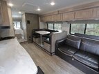 Thumbnail Photo 12 for 2019 Forest River Sunseeker 3010DS