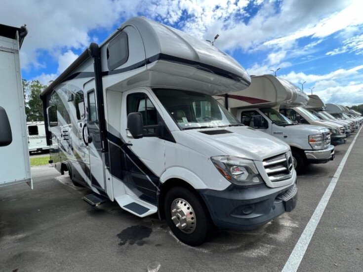Thumbnail Photo undefined for 2019 Forest River Sunseeker 2400S