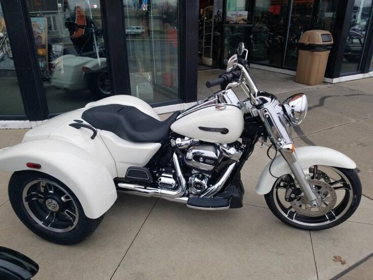  2019  Harley  Davidson  Trike for sale  near Marion Illinois 