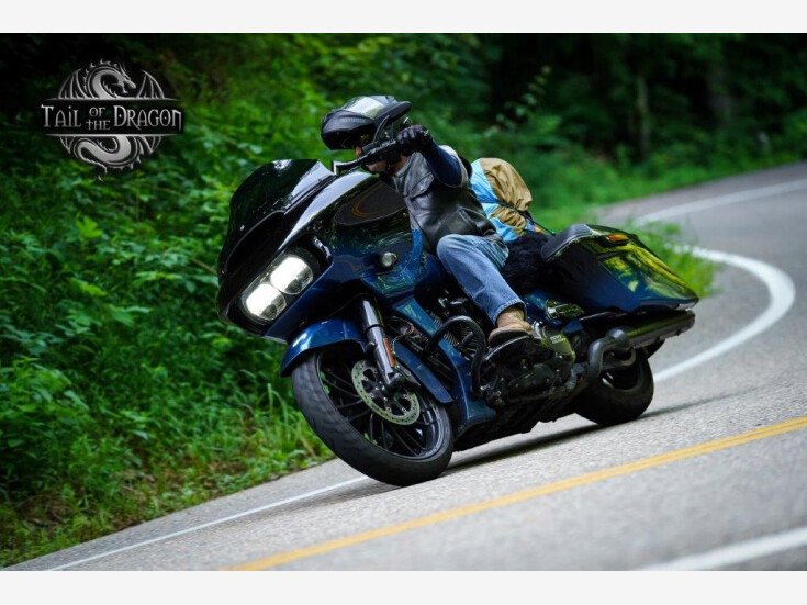 Thumbnail Photo undefined for 2019 Harley-Davidson CVO Screamin Eagle Road Glide