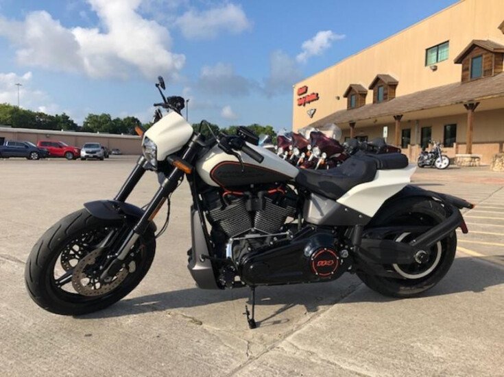 Thumbnail Photo undefined for 2019 Harley-Davidson Softail