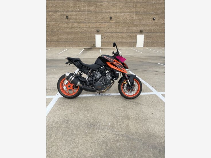 Thumbnail Photo undefined for 2019 KTM 1290 Super Duke R