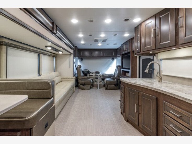 Thumbnail Photo undefined for 2020 Coachmen Mirada