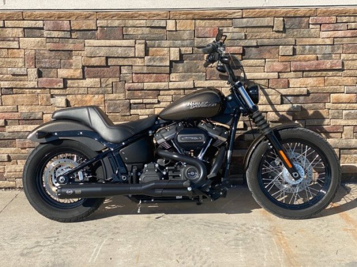 Thumbnail Photo undefined for 2020 Harley-Davidson Softail Street Bob