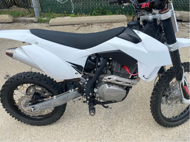 Thumbnail Photo undefined for 2020 SSR SR189