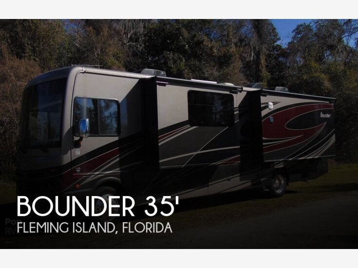 Thumbnail Photo undefined for 2021 Fleetwood Bounder 35P