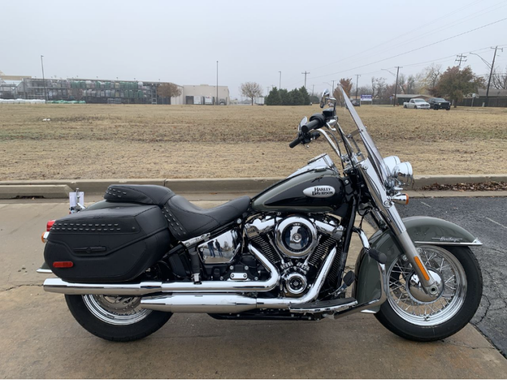 Thumbnail Photo undefined for 2021 Harley-Davidson Softail Heritage Classic