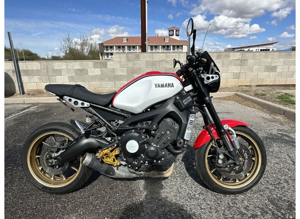 Used yamaha xsr900 online for sale