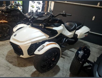 Thumbnail Photo undefined for New 2022 Can-Am Spyder F3-T