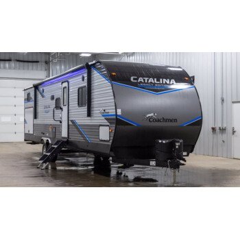 New 2022 Coachmen Catalina 343BHTS