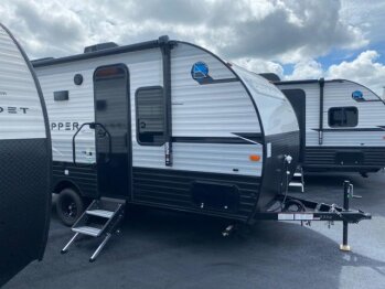 New 2022 Coachmen Clipper