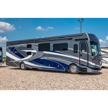 New 2022 Fleetwood Discovery 40G
