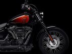 Thumbnail Photo 4 for New 2022 Harley-Davidson Softail Street Bob 114