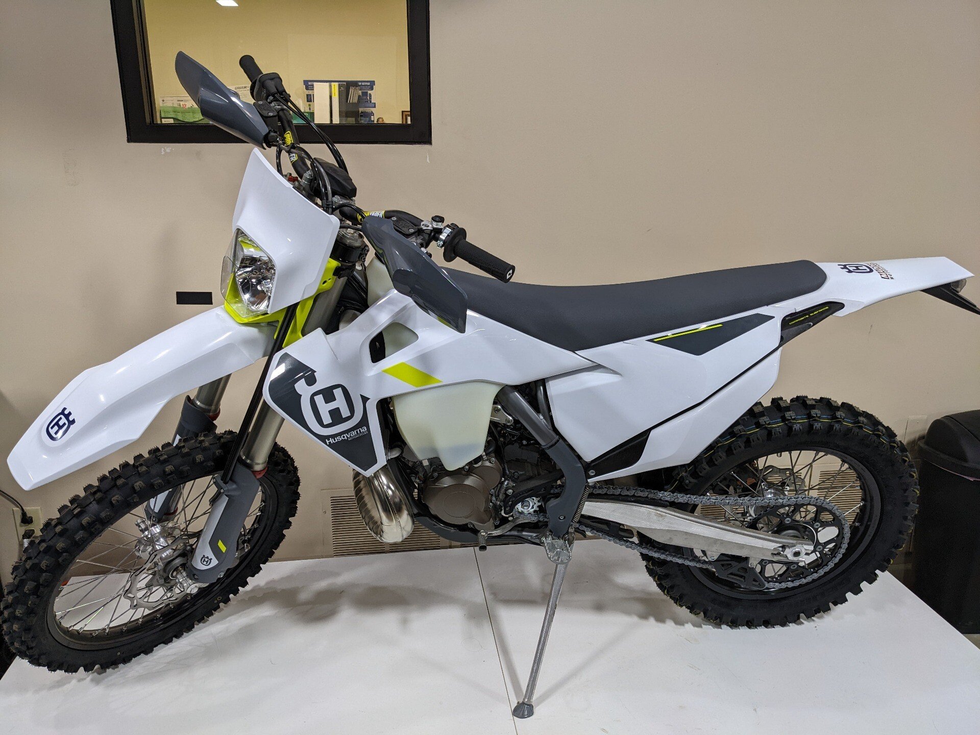 2018 husqvarna te300 for sale