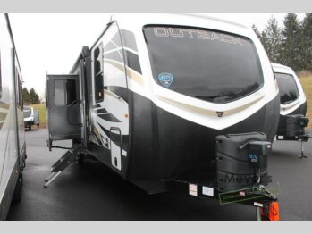 New 2022 Keystone Outback