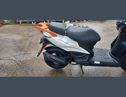 Photo 1 for New 2022 Kymco Super 8 50