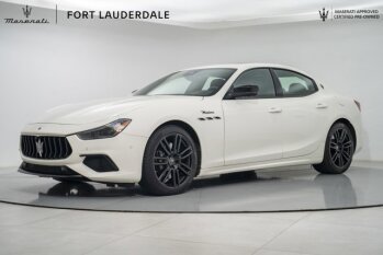 2022 Maserati Ghibli Modena Q4