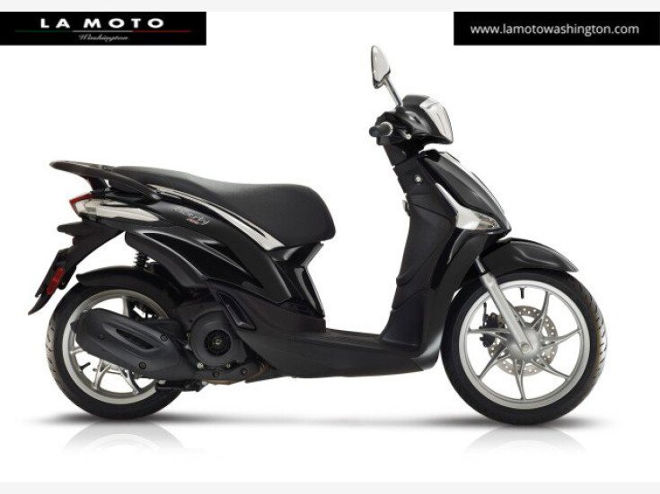 Thumbnail Photo undefined for New 2022 Piaggio Liberty