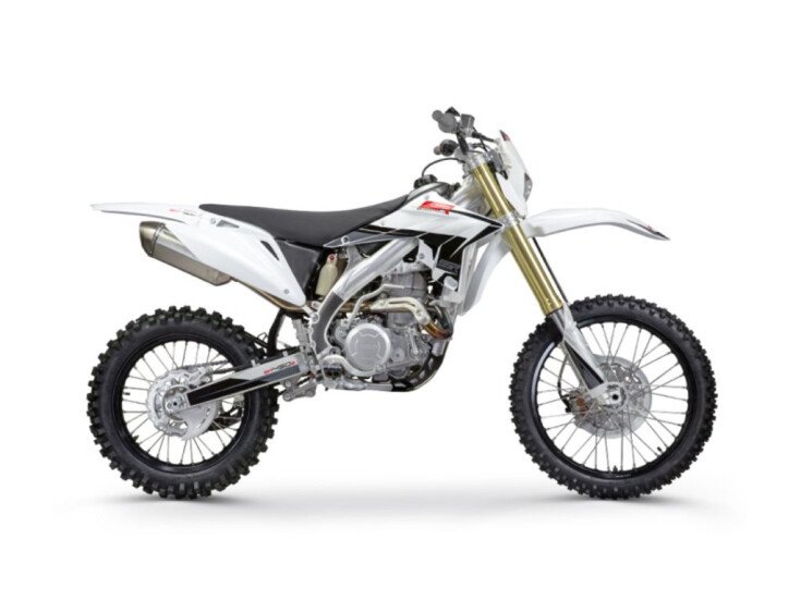 Photo for New 2022 SSR SR450S