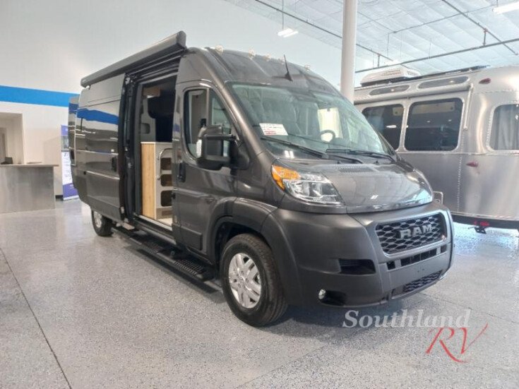 Thumbnail Photo undefined for New 2023 Airstream Rangeline
