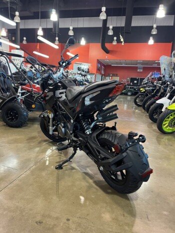New 2023 Benelli TNT 135