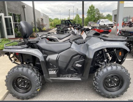 Photo 1 for New 2023 Can-Am Outlander MAX 700