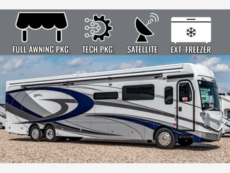 Thumbnail Photo undefined for New 2023 Fleetwood Discovery 44B