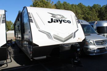 New 2023 JAYCO Jay Feather