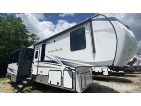 2023 Keystone Avalanche 390DS for sale 300411440