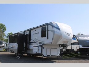 2023 Keystone Avalanche 390DS for sale 300451304