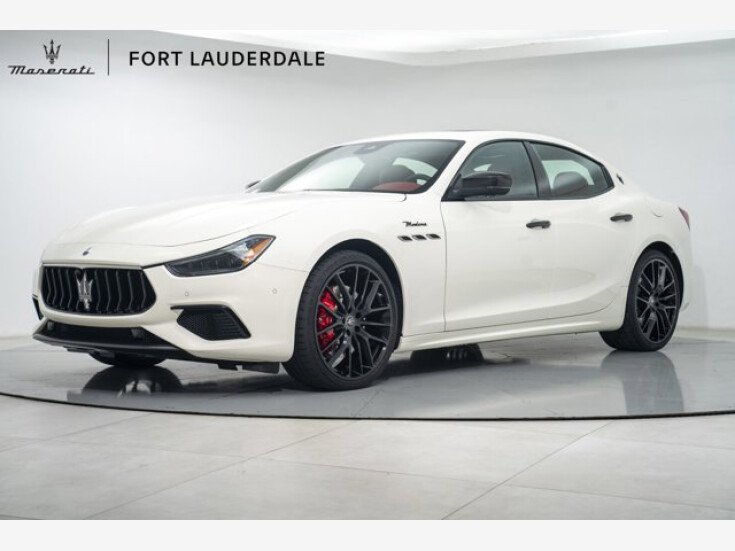 Thumbnail Photo undefined for New 2023 Maserati Ghibli Modena