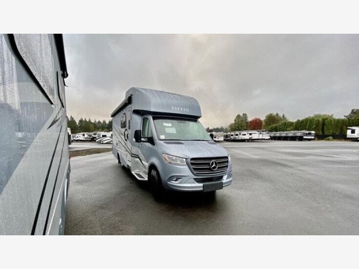 Thumbnail Photo undefined for New 2023 Tiffin Wayfarer