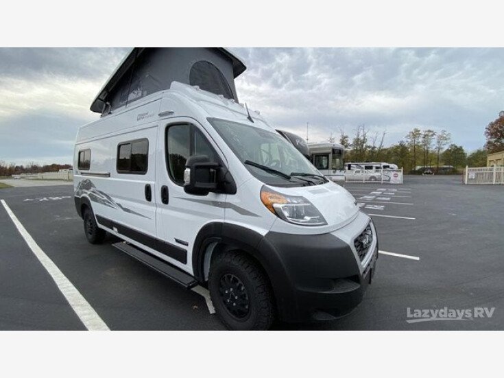 Thumbnail Photo undefined for New 2023 Winnebago Solis 59P