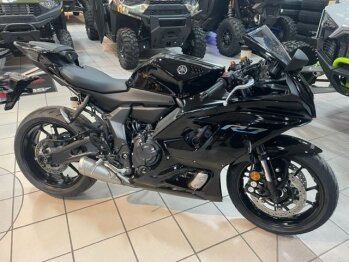 New 2023 Yamaha YZF-R7