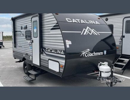 Photo 1 for New 2024 Coachmen Catalina