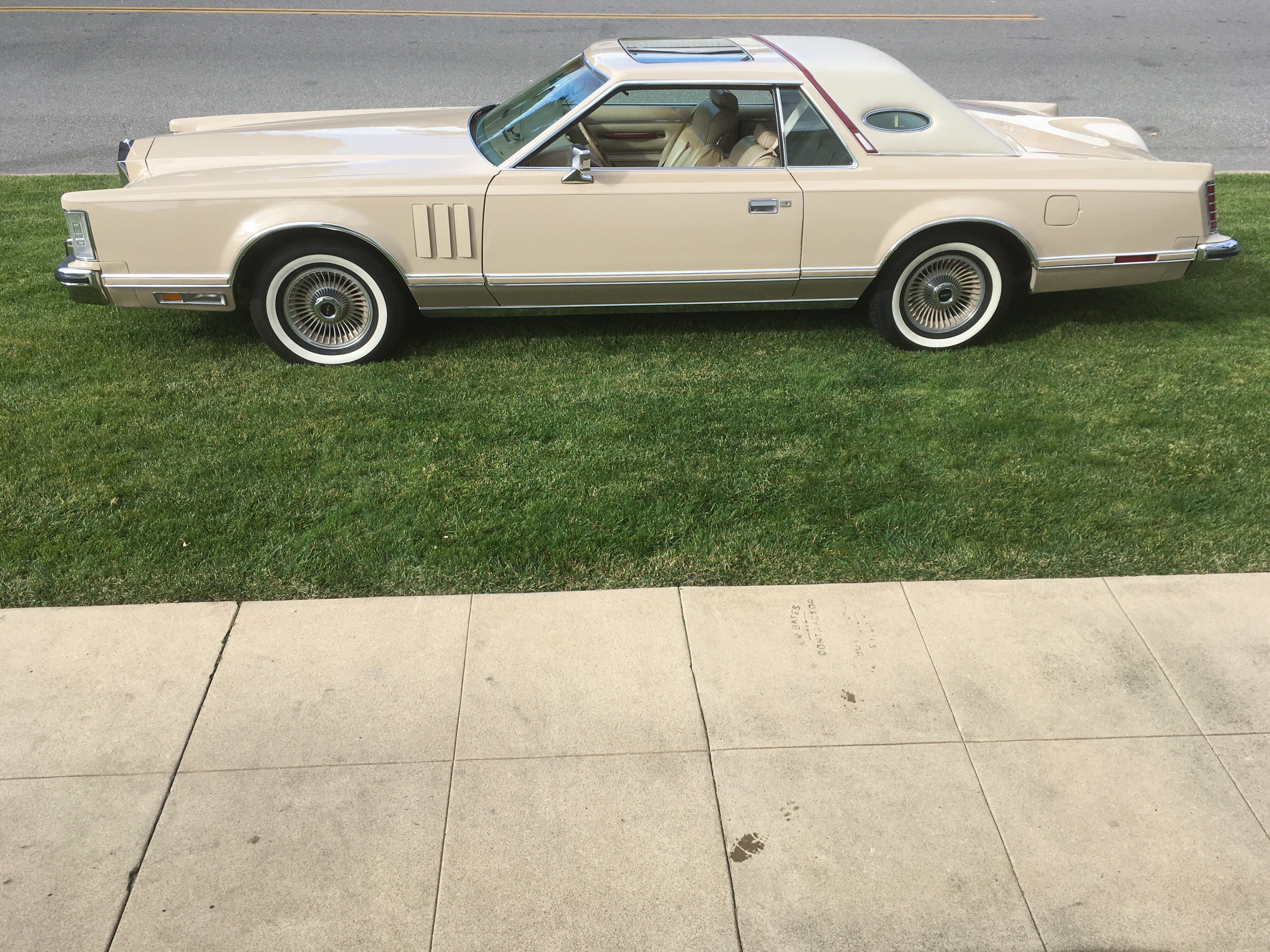 Get Lincoln Continental Mark V For Sale Gif