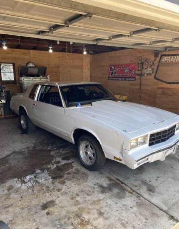 1981 Chevrolet Monte Carlo Classics For Sale Classics On Autotrader