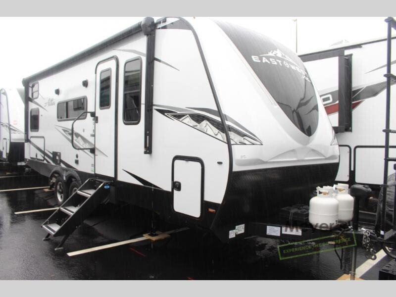 Meyer's RV Superstore - Albany - RV dealer in Clifton Park, New York ...