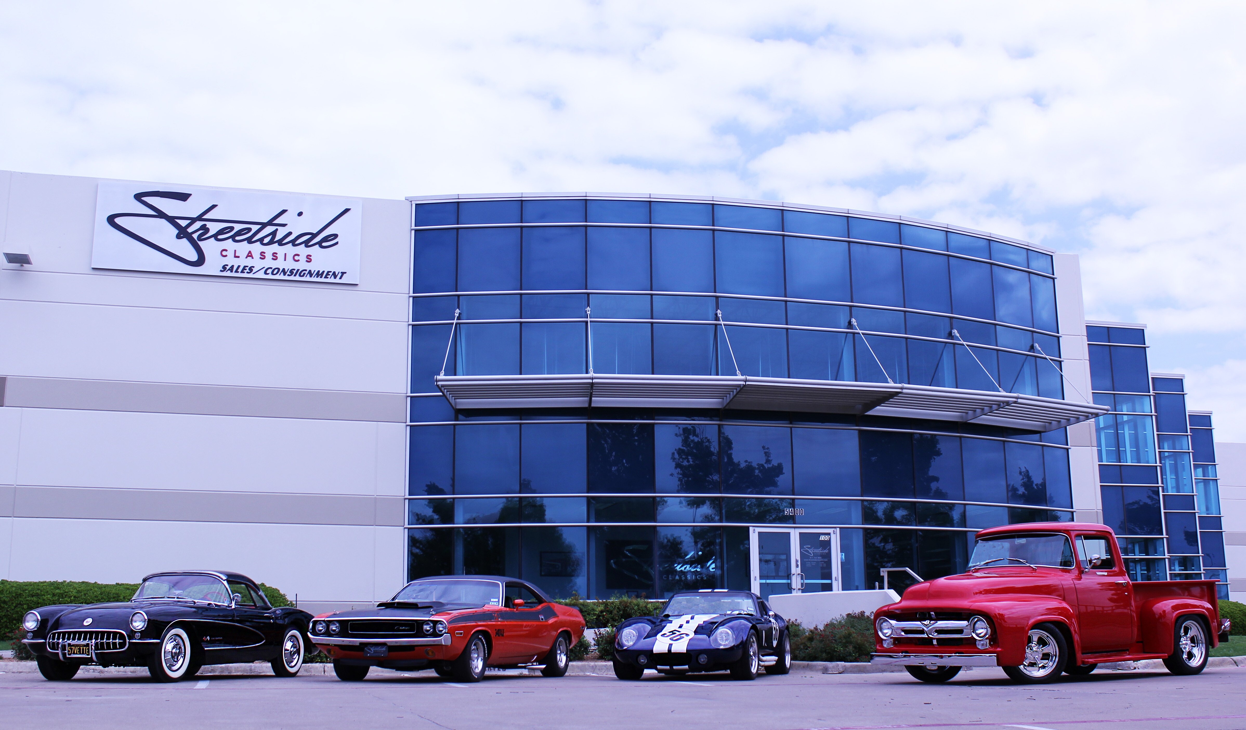 Streetside Classics Dallas Ft Worth Classic Car dealer in Fort