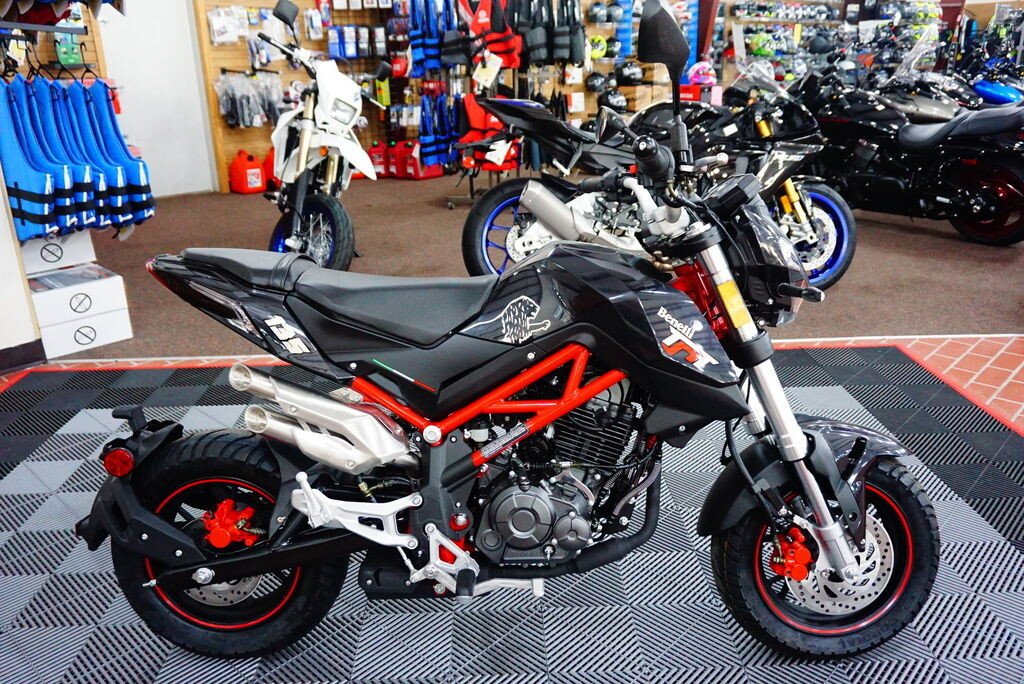 2020 benelli tnt 135 review