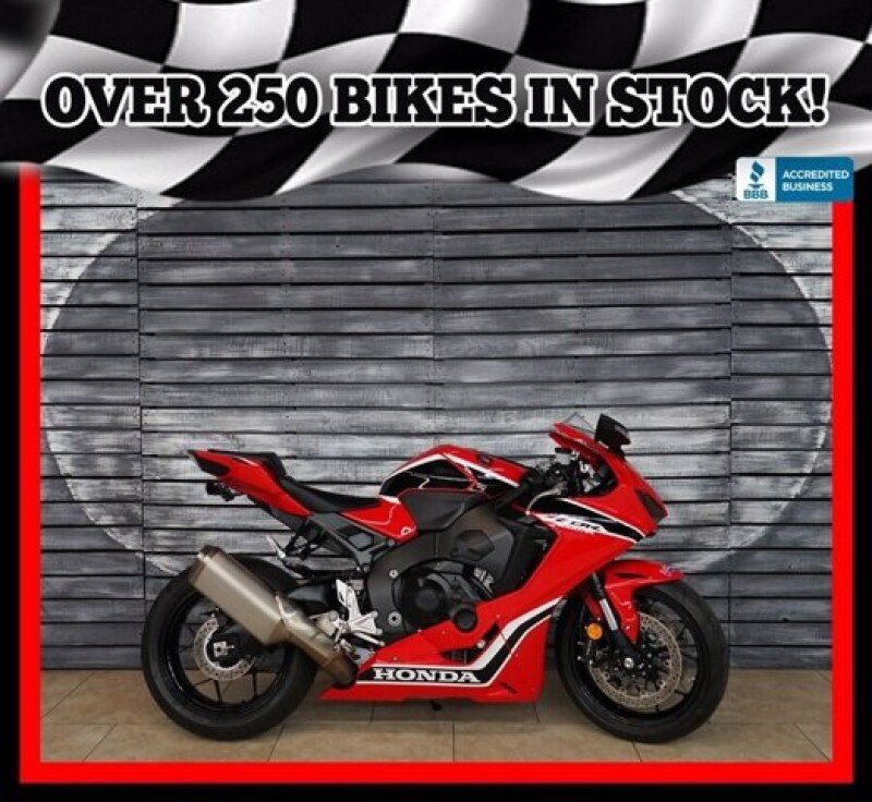 17 Honda Cbr1000rr Motorcycles For Sale Motorcycles On Autotrader