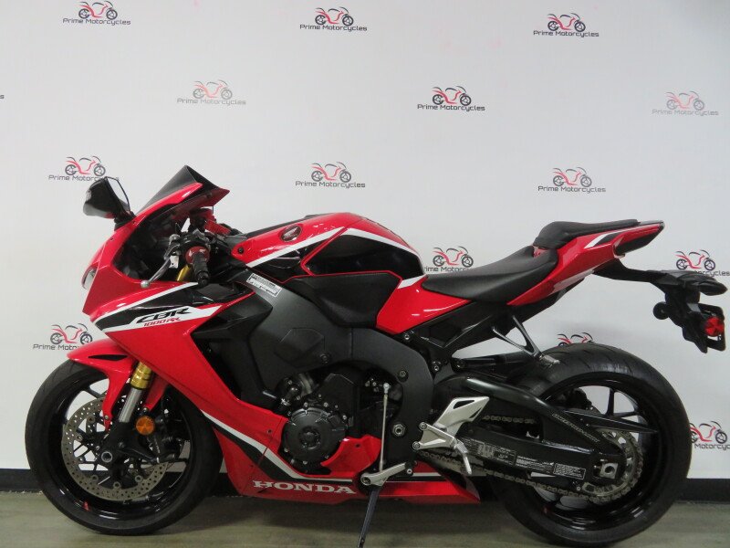 18 Honda Cbr1000rr For Sale Near Sanford Florida Motorcycles On Autotrader